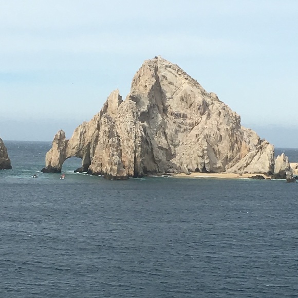 Meet your Posher, Jeanette - Picture 1 of 1